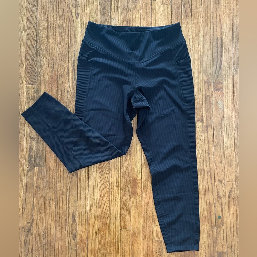 Old Navy Ribbed Powersoft High-Rise 7/8 Leggings